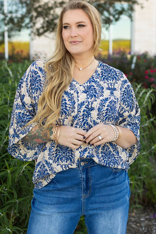 Plus Size Ethnic Print Loose Blouse with 3/4 Sleeves and V-Neck in Blue