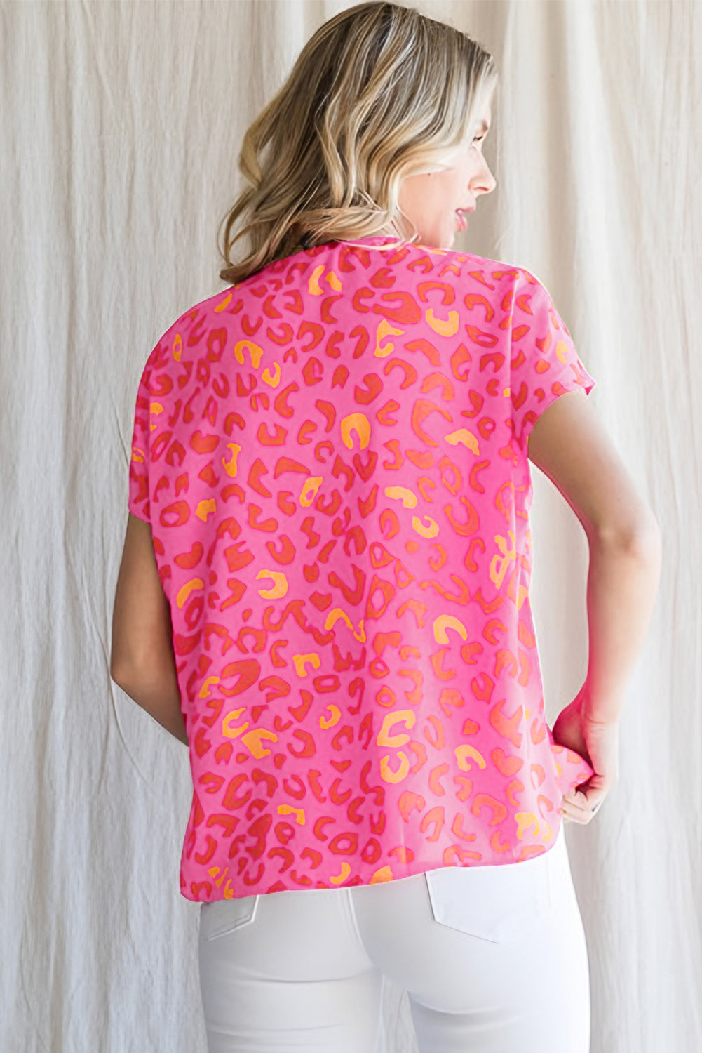 Blouse léopard rose à  V-A WOMAN WE LOVE