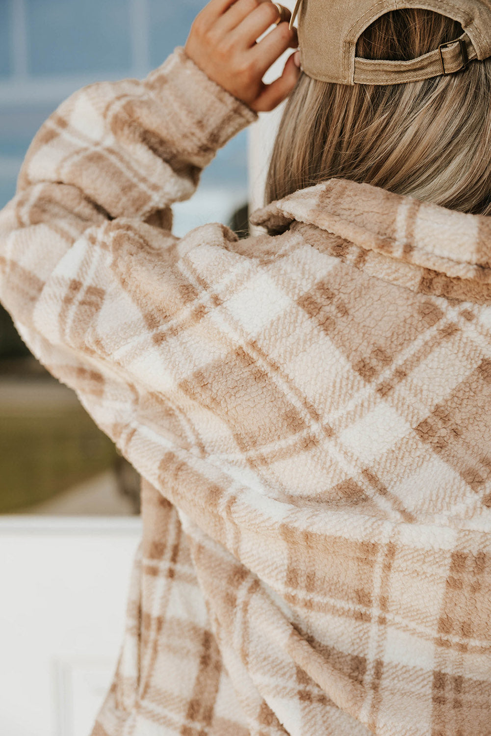 Khaki Sherpa Plaid Button Taschenjacke