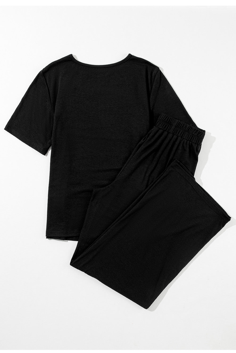 Ensemble 2 pièces t-shirt noir de couleur unie et pantalon à jambes larges