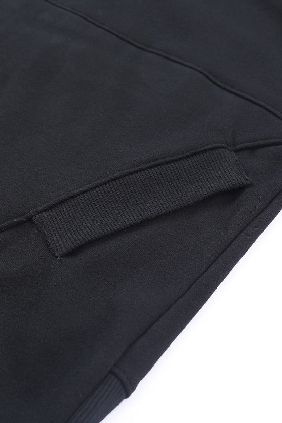 Sudadera con capucha Black Henley con bolsillos y mangas de murciélagos