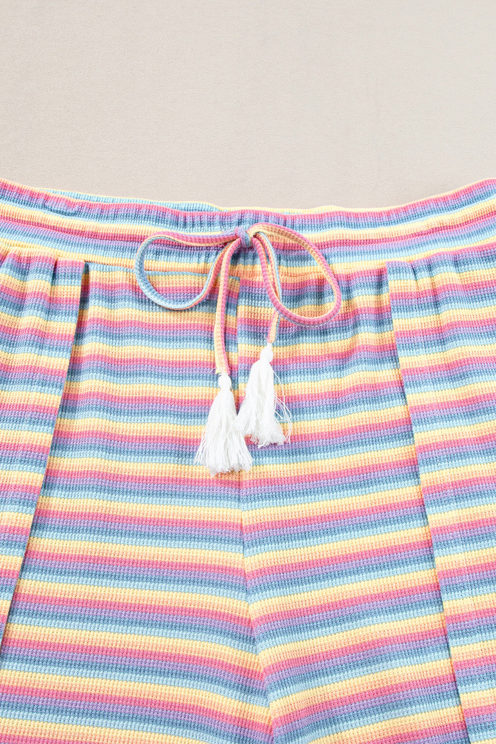 Stripe rayo arcoiris tee camada con borde de pantalones de pierna ancha set