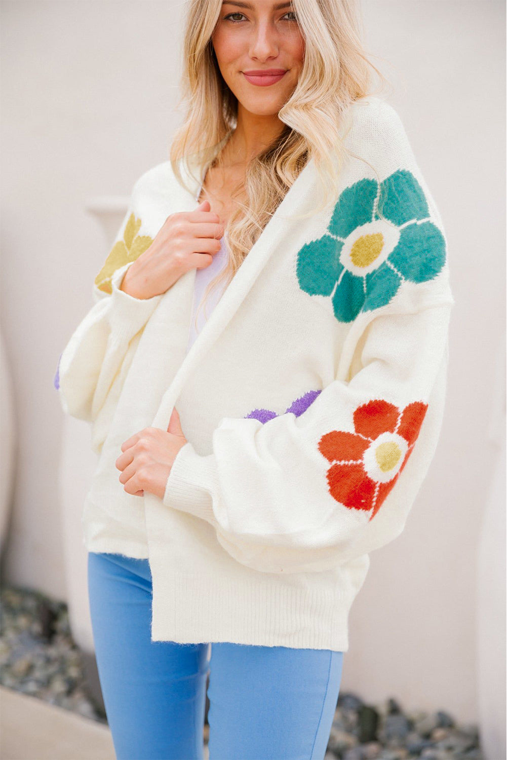 Open cardigan with bubble sleeves in white floral jacquard