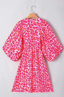 Vestido rosa con estampado de leopardo elástico con viento V y 3/4 mangas hinchadas