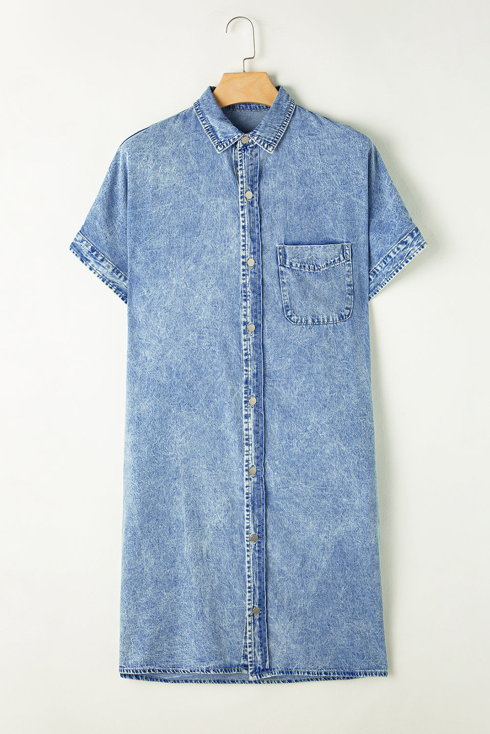 Hellblau lose mittlere Wäsche Kurzarm Hemd Chambray Kleid