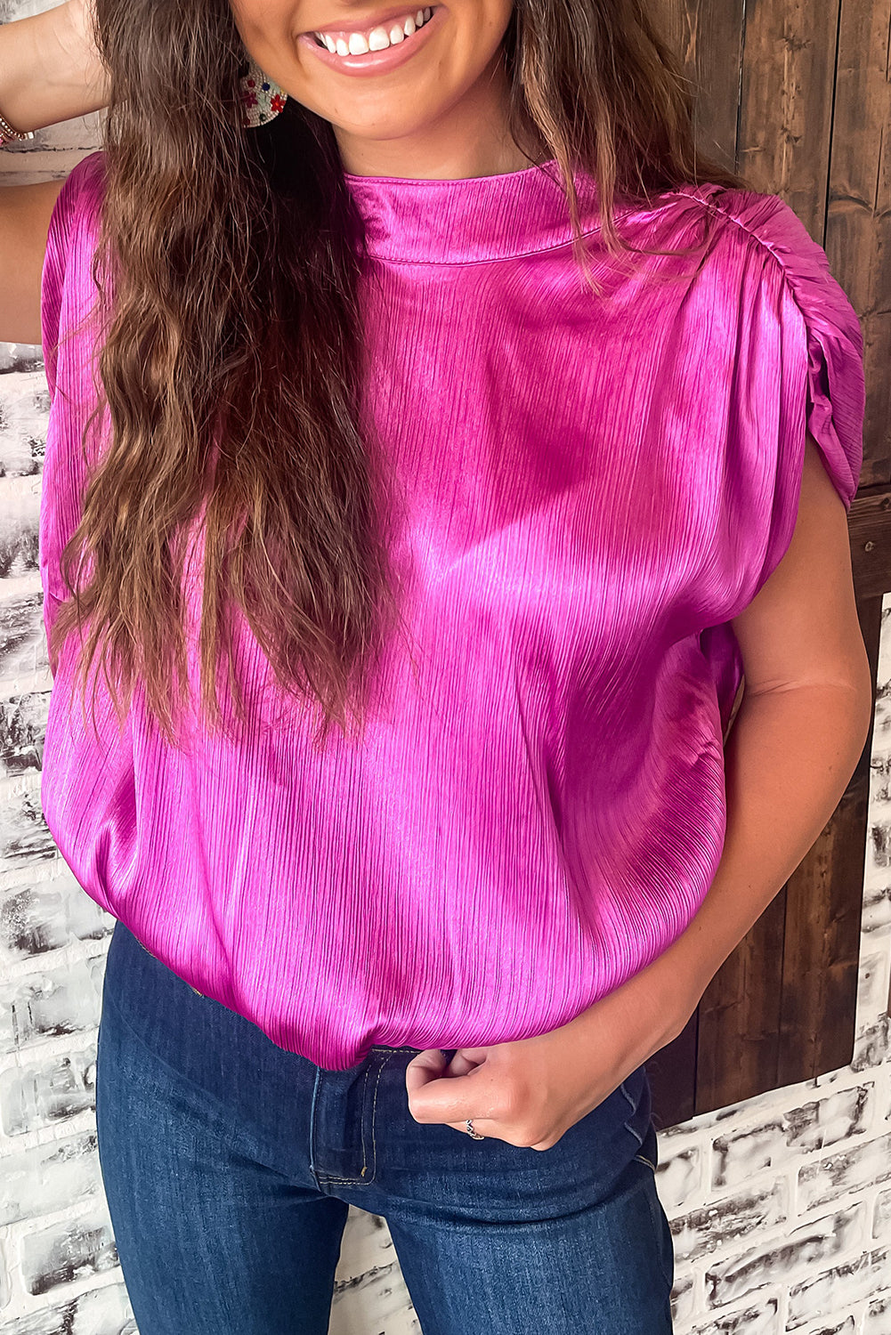 Maniche arricciate rosa brillante blusa senza schienale annodata