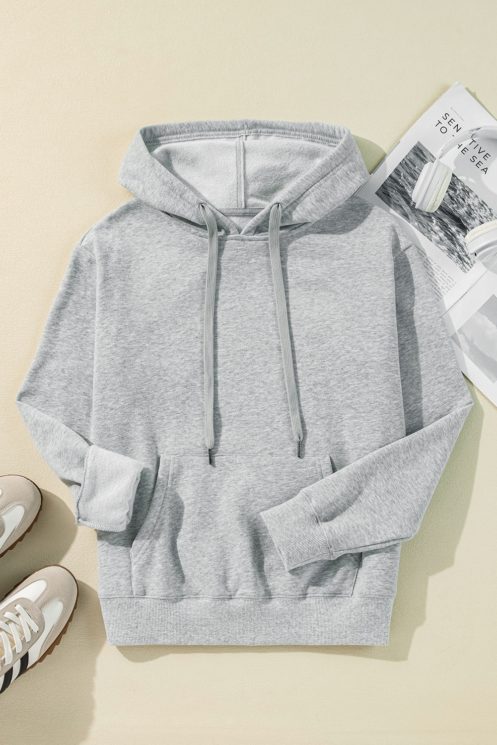 Sweat à capuche à cordon de serrage doublé en polaire de couleur unie gris clair avec poche