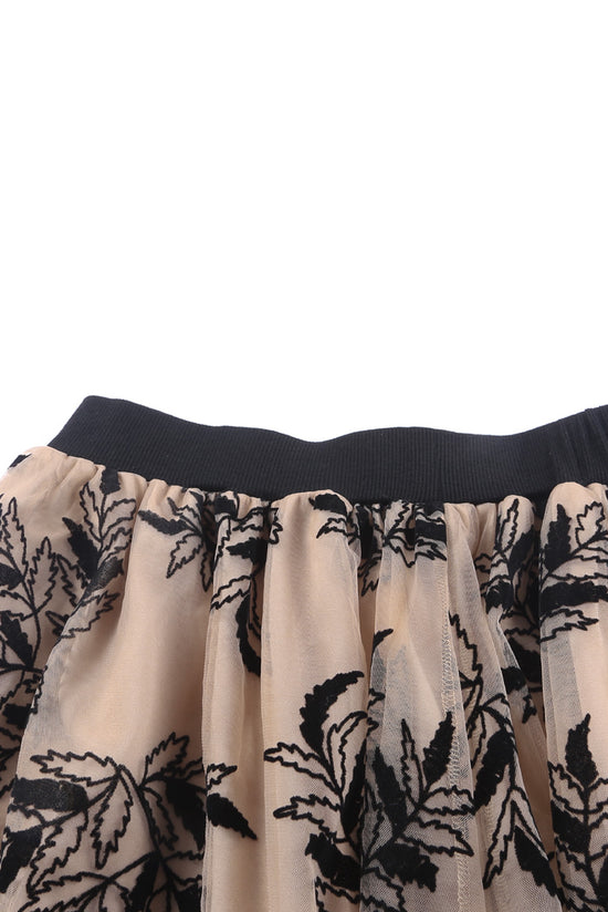 Long waist skirt embroidered with apricot floral leaves *