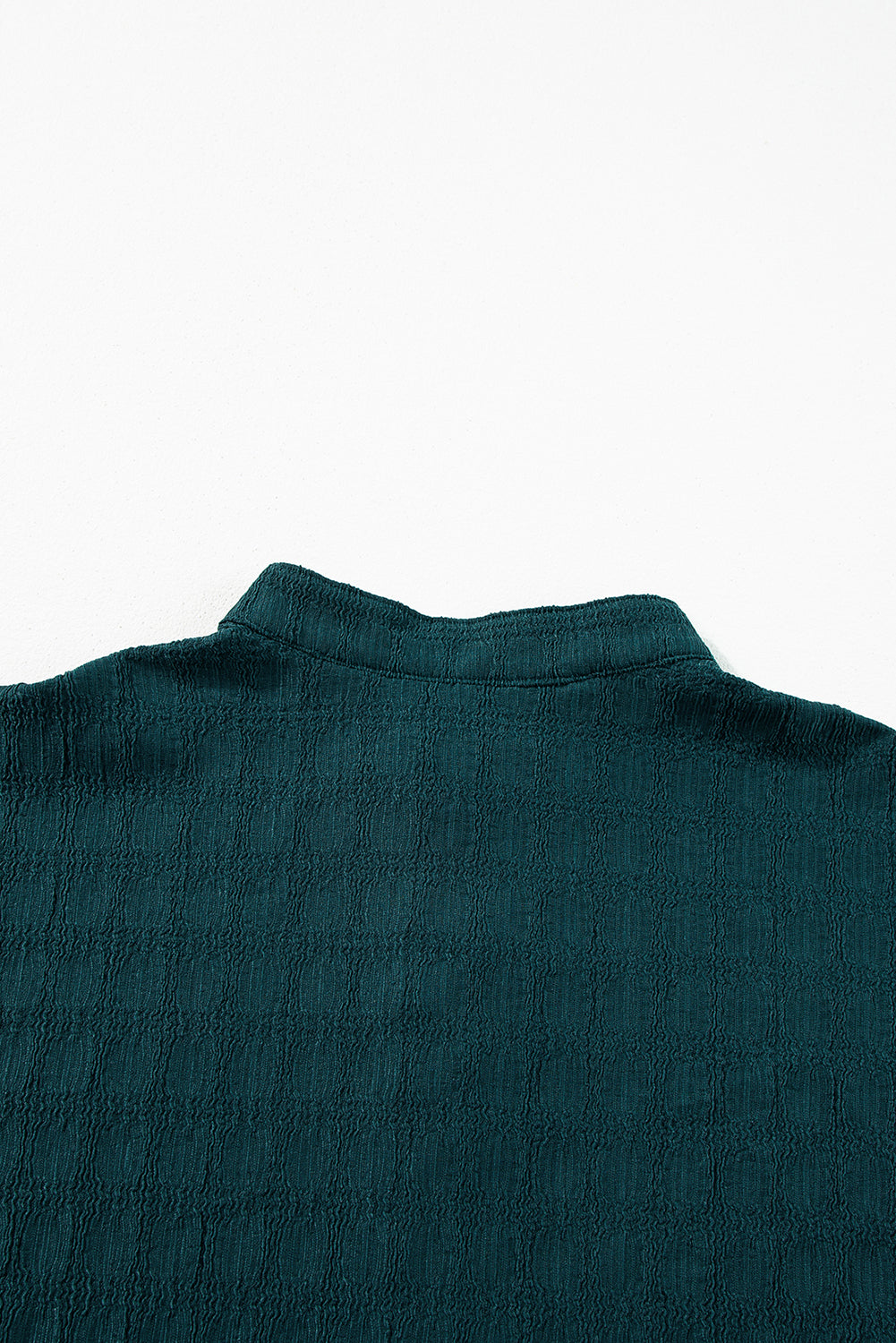 Sea Green Solid Textured Split Cuello corto Blusa de manga