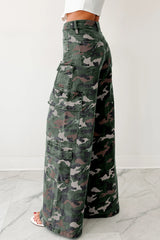 Pantalon cargo vert camouflage à jambe large