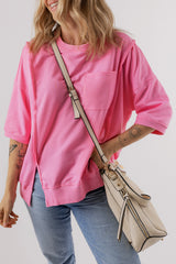 T-shirt split with chest pocket and exposed candy