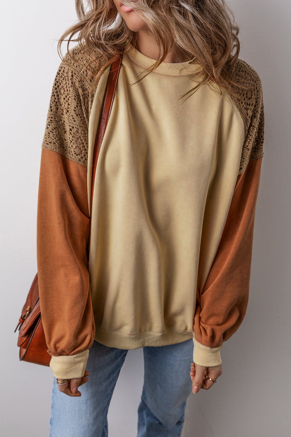 Khaki sweatshirt with drooping shoulders *