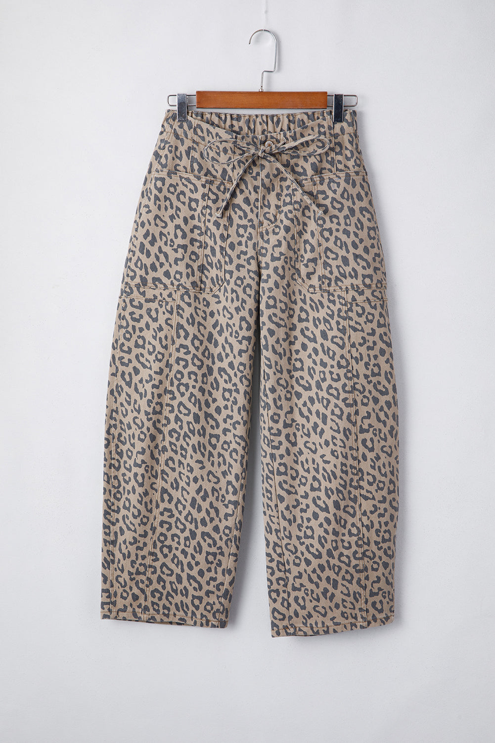 Jeans wide khaki leopard printed khaki with tightening cord and pocket at the waist