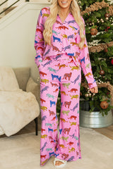 Ensemble pyjama chemise et pantalon rose à imprimé guépard-A WOMAN WE LOVE