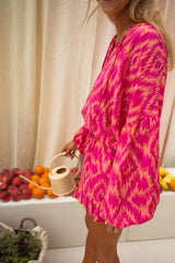 Ensemble haut à imprimé géométrique aztèque Rose Western et short à volants-A WOMAN WE LOVE