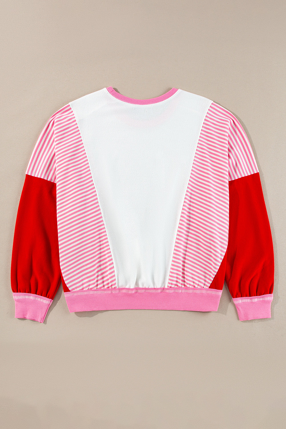 Camiseta dulce con lotes de rosa rosa