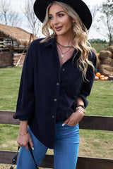 Chemise à poche boutonnée en velours côtelé bleu foncé-A WOMAN WE LOVE