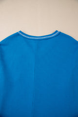 Chemisier en tricot côtelé à col en V et manches patchwork floral en dentelle bleu ciel-A WOMAN WE LOVE