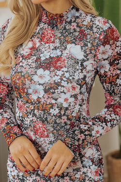 Mid-length dress with floral print and tight amount with long sleeve brown