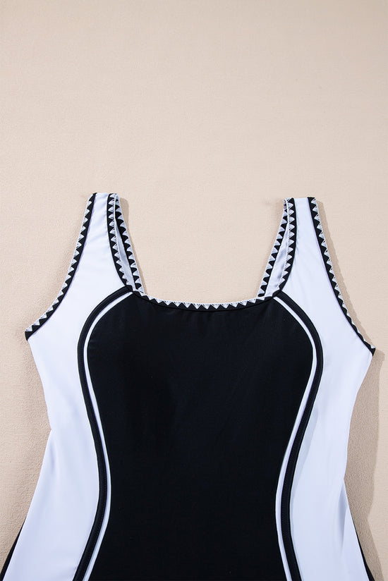 Maillot de bain une pièce noir à col en U *