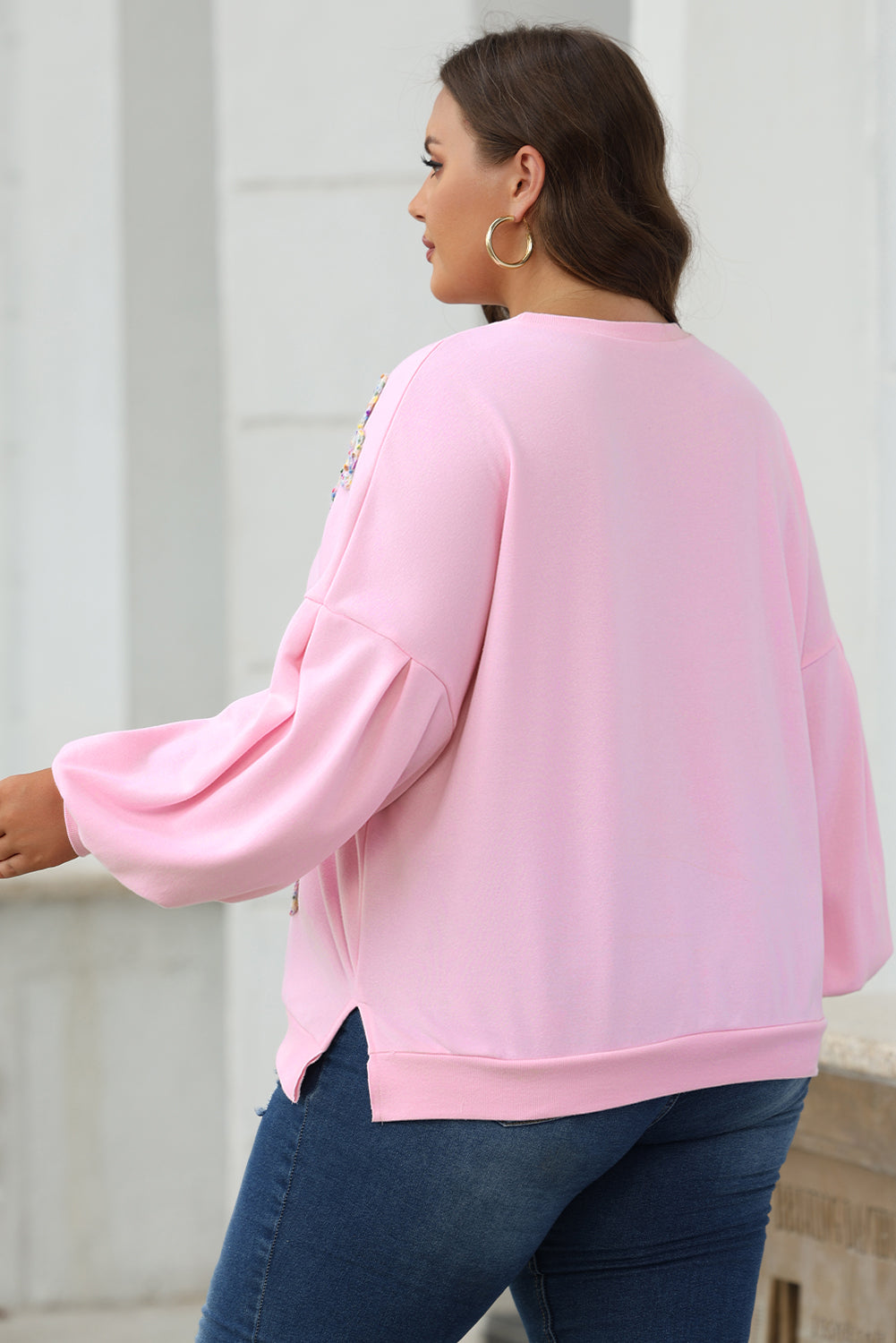 Sweat-shirt surdimensionné à manches lanterne et nœud brodé rose clair