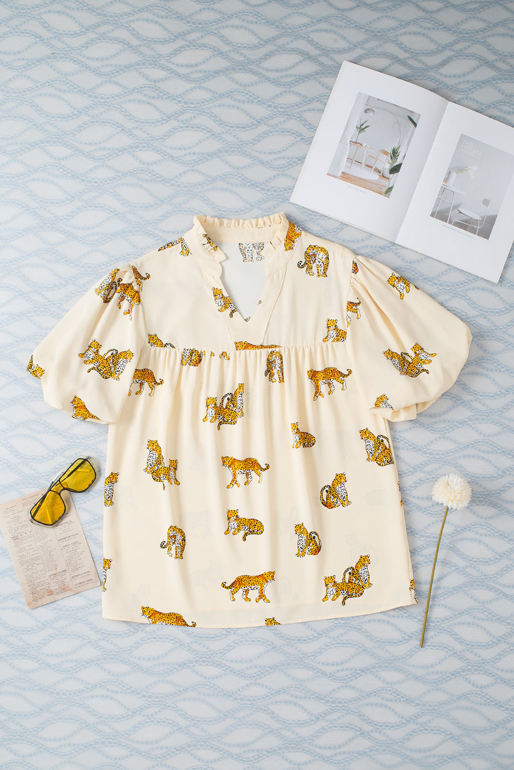 Blouse à manches bouffantes-A WOMAN WE LOVE