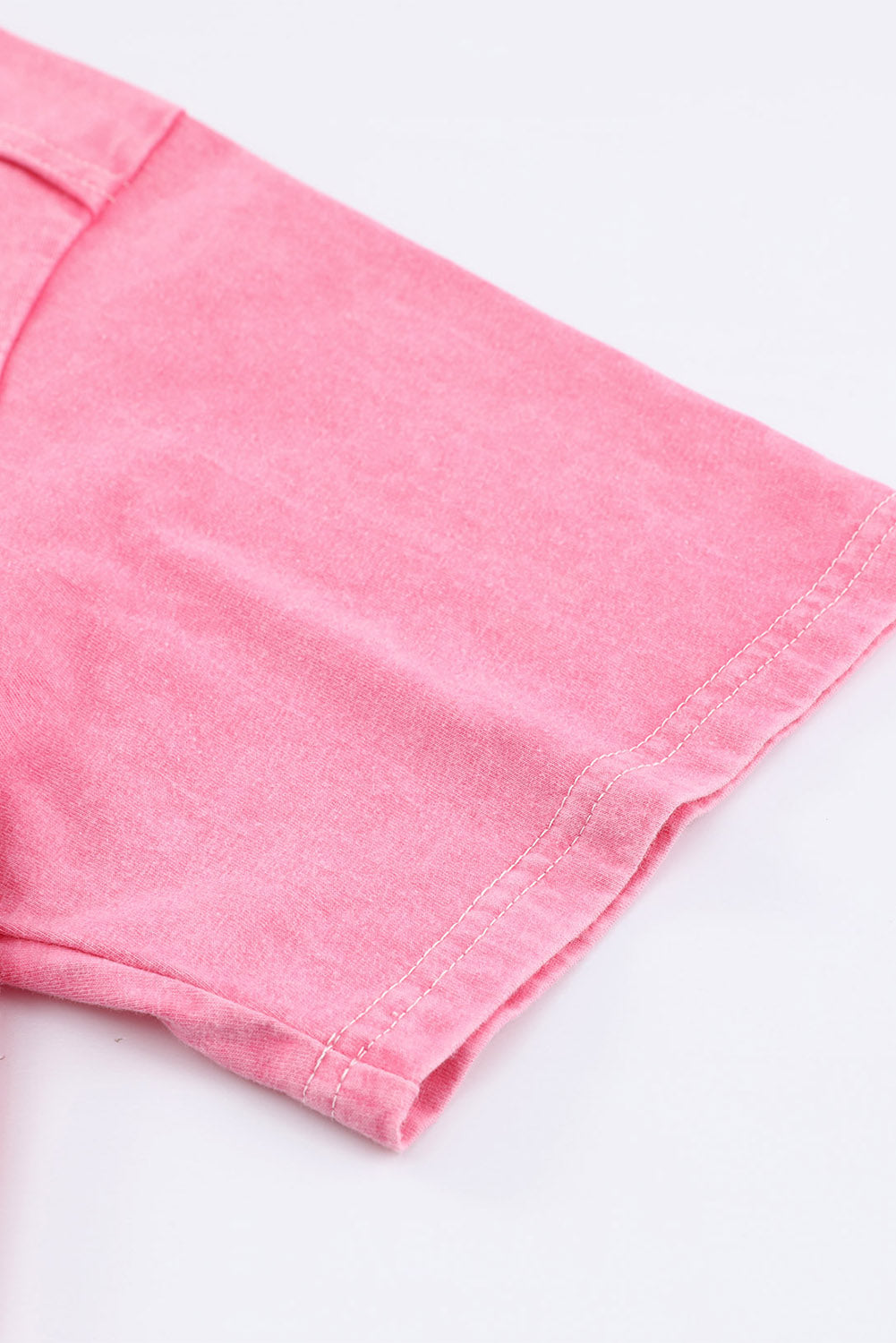 T-shirt de poche de lavage à acide rose