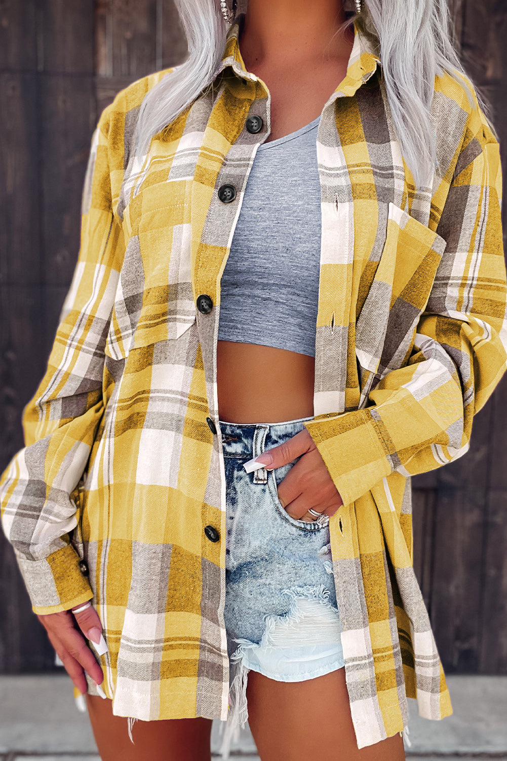 Chemise jaune à carreaux boutonnée avec poche plaquée-A WOMAN WE LOVE