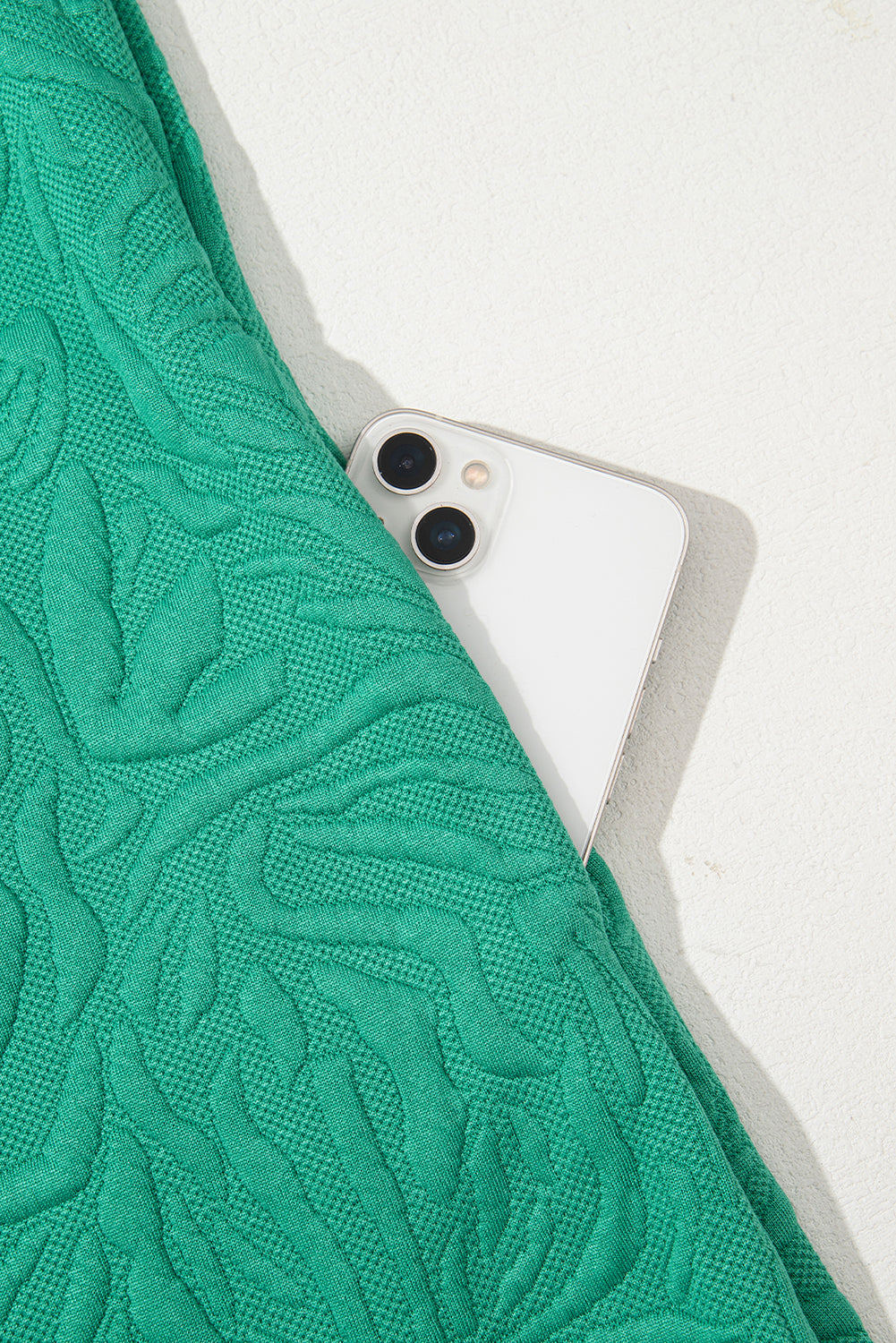 Right mini-Robe in textured jacquard with zipper on a quarter and green of water