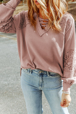 Long sleeve top and V -neck with pink lace lace straps