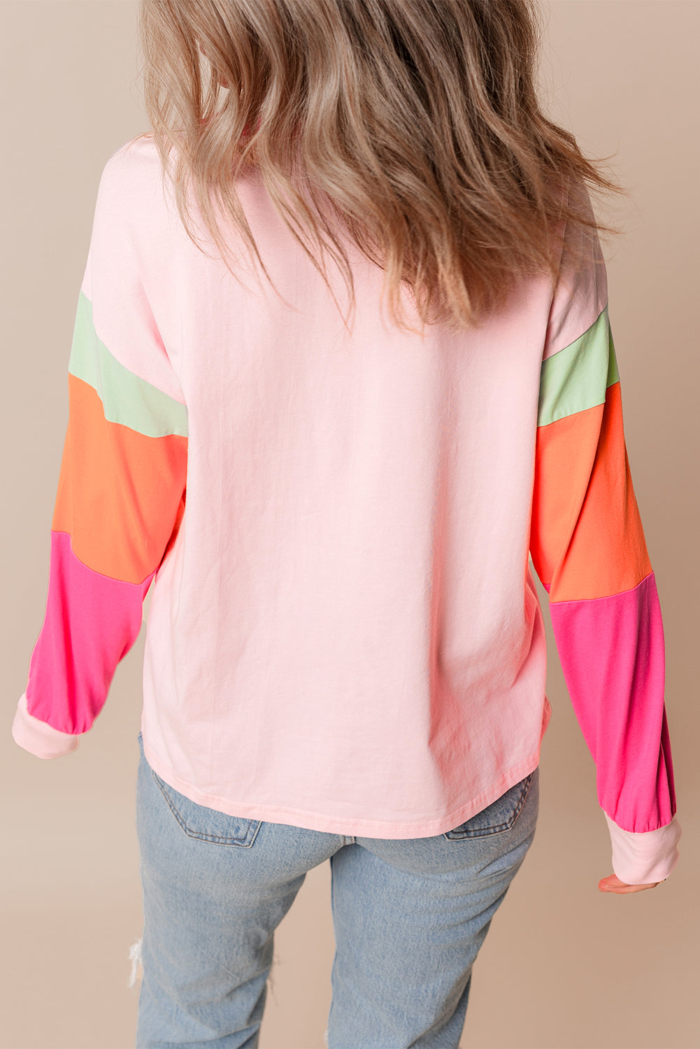 Top sciolto a manica lunga colorblock rosa