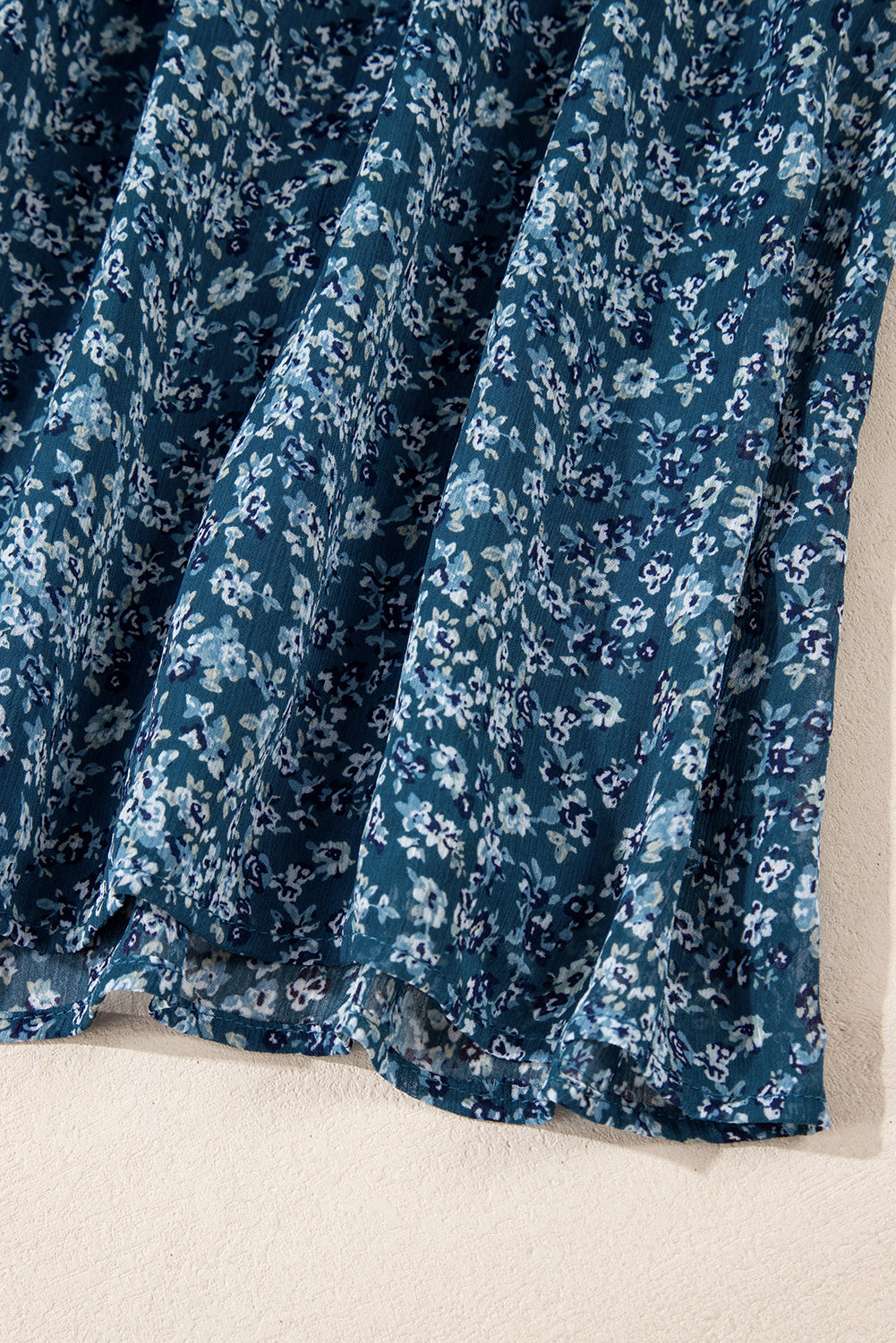 Blue mini-red-printed and heart collar *