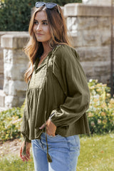 Blouse ample plissée à col -A WOMAN WE LOVE