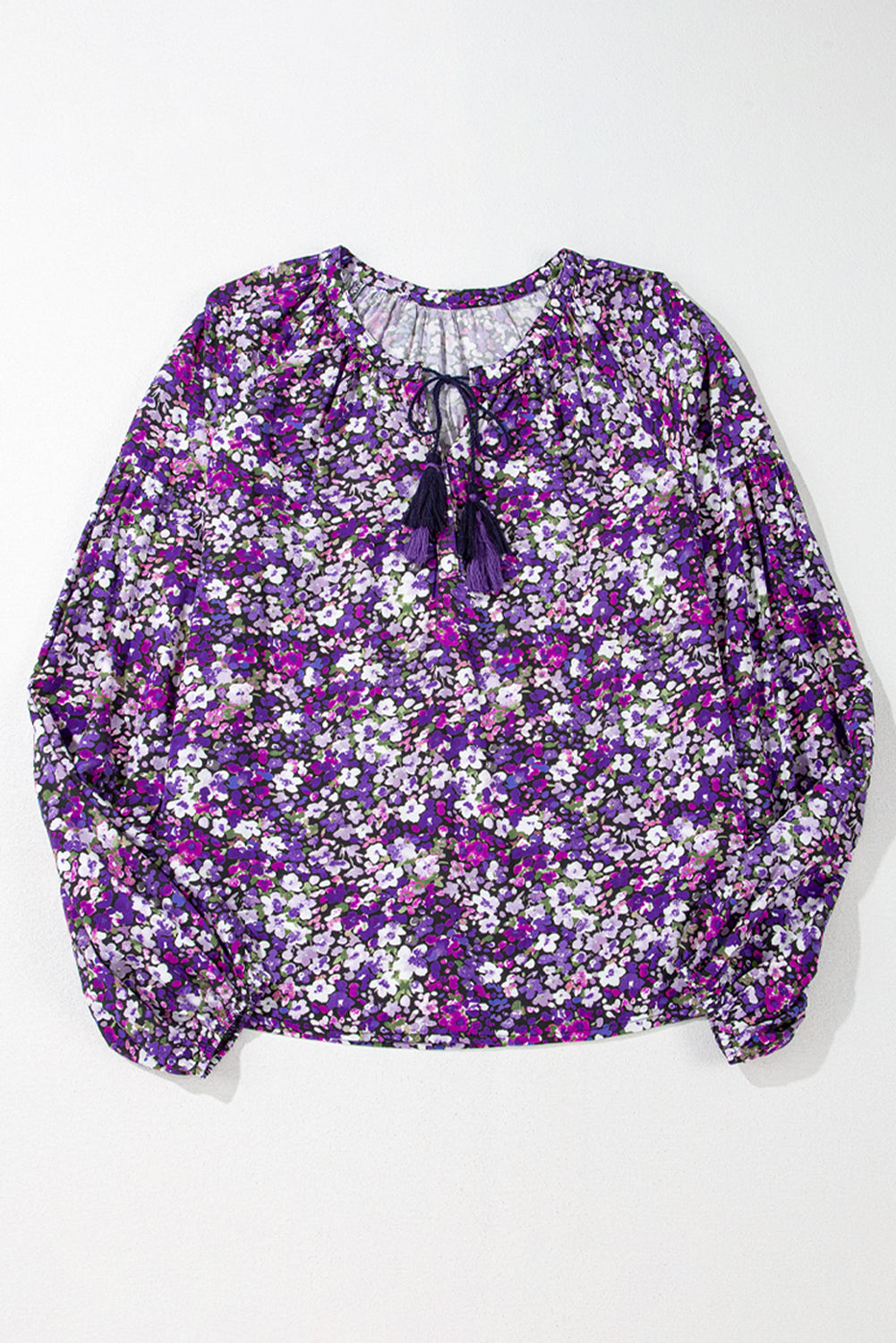 Chemisier violet à manches bouffantes et col en V fendu à fleurs style Boho-A WOMAN WE LOVE