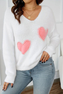 V -neck plush sweater and white pearl core pattern