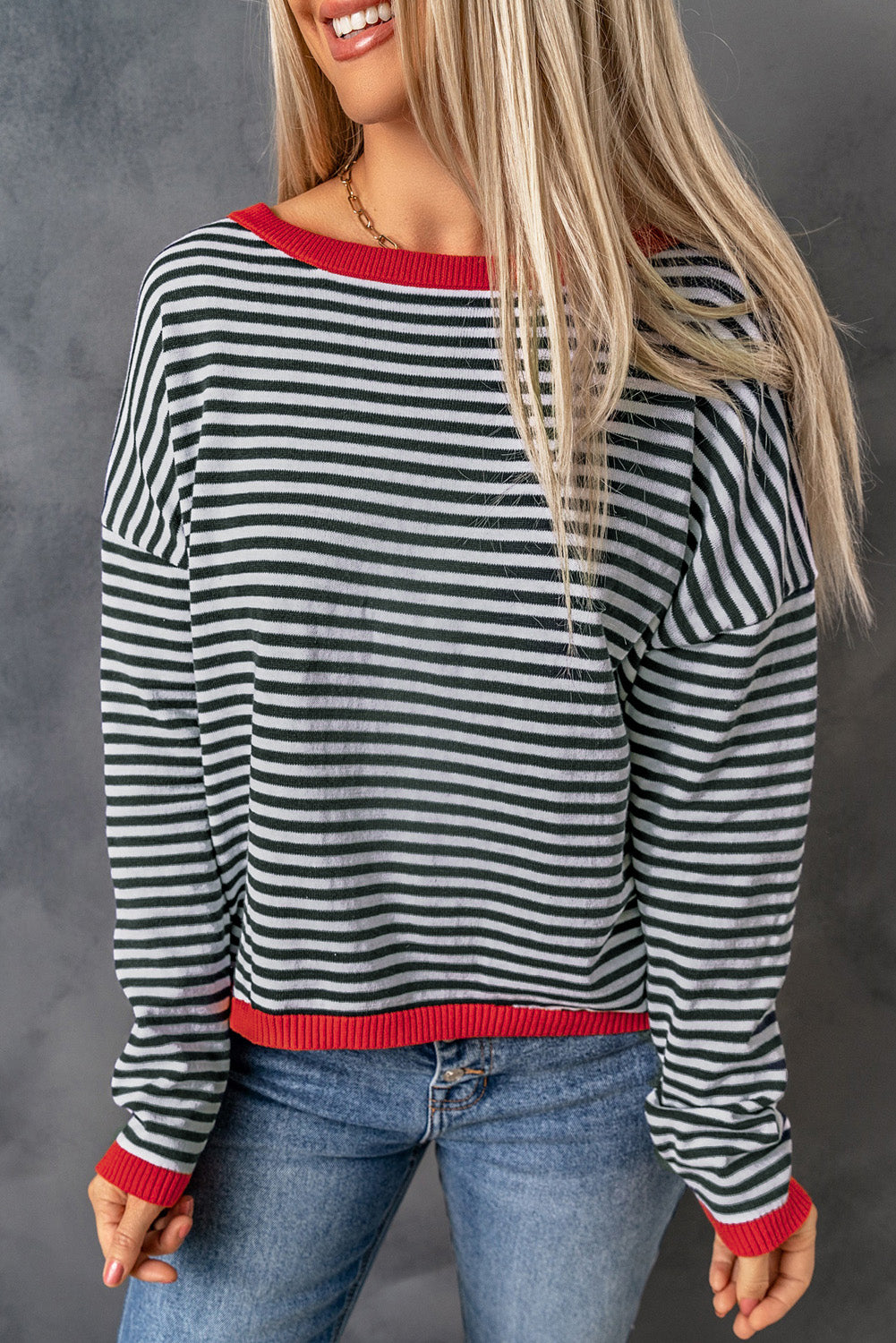 Razzled shoulder sweater and contrasting edges