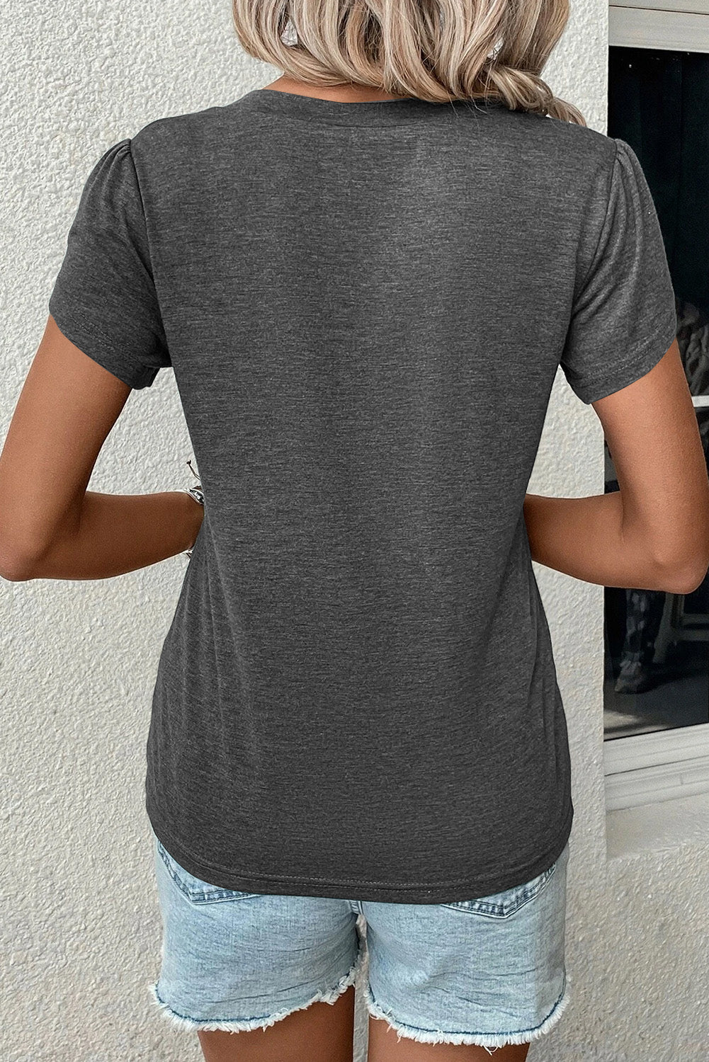 Carbongrau -Mode Blütenhülle gegen Nacken T -Shirt