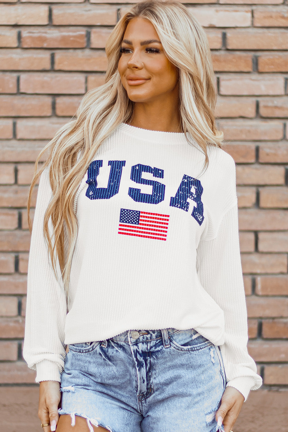Sweat-shirt blanc avec motif drapeau des États-Unis et cordon