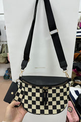 Sac d’épaule noir en simili cuir et maille à damier avec pochette