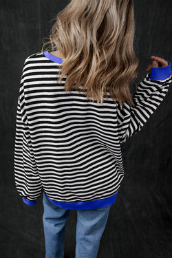 Over-dimensional sweatshirt with black stripes *