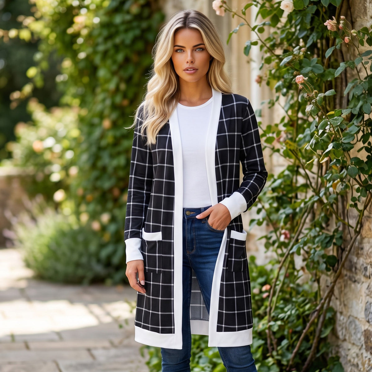 Cardigan open for black tiles with color block and pocket edges