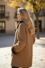 🧥 Élégance Vintage en Peau Retournée